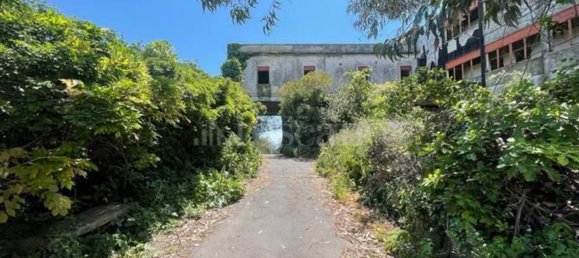 Gebäude in San Gregorio di Catania, Italy 12500m², Nr. 354988 12