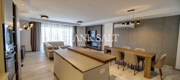 3 bedrooms Penthouse in Saint Julian's, Malta No. 11032 24