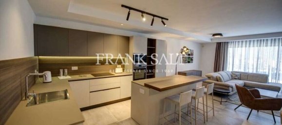 3 bedrooms Penthouse in Saint Julian's, Malta No. 11032 27