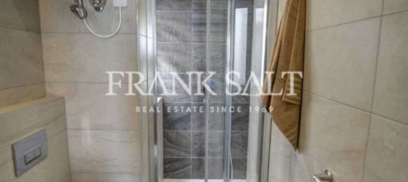 3 bedrooms Penthouse in Saint Julian's, Malta No. 11032 7