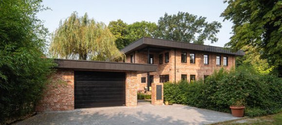 Дом с 11 комнатами в Cuxhaven, Германия № 53141 2