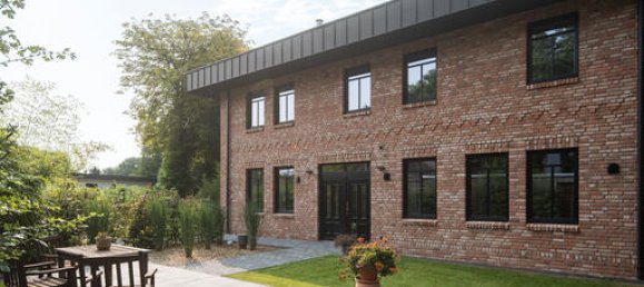 Дом с 11 комнатами в Cuxhaven, Германия № 53141 13