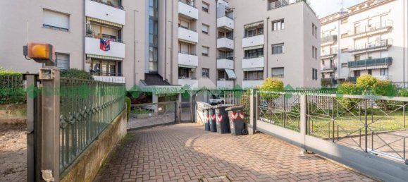 Ático de 3 dormitorios en Valsamoggia, Italy No. 52342 85