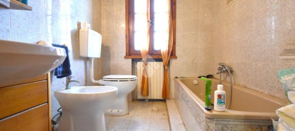 Casa de 4 divisões em Borghi, Italy N.º 53950 28