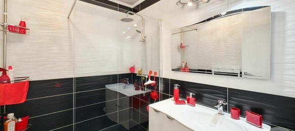 2 chambres Appartement à Saint-Florent, France No. 61812 7