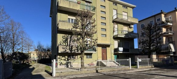 3 rooms Apartment in Colorno, Italy No. 230304 25