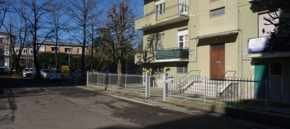 3 rooms Apartment in Colorno, Italy No. 230304 29