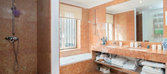 4 bedrooms Apartment in Lisbon, Portugal No. 122228 17