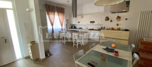 2 غرف نوم منزل ذو طابقين في Cascina, Italy رقم 220379 17