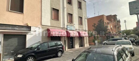 2-salle Propriété commerciale à Latina, Italy No. 69932 7