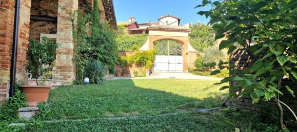 13 bedrooms House in Viarigi, Italy No. 333084 5