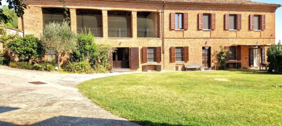 13 bedrooms House in Viarigi, Italy No. 333084 8