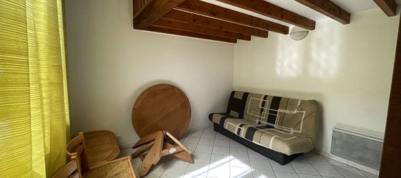 2 rooms Apartment in Noisy-le-Sec, France No. 187503 2