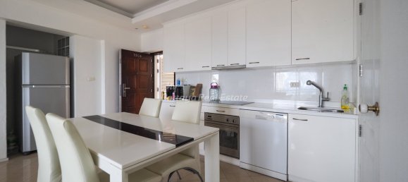 2 bedrooms Condo in Pattaya, Thailand No. 18971 2