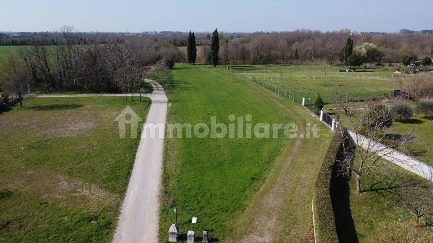  قطعة أرض في Udine, Italy 1882متر مربع رقم 10882