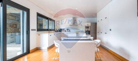 3 bedrooms House in Arcos de Valdevez, Portugal No. 176098 9