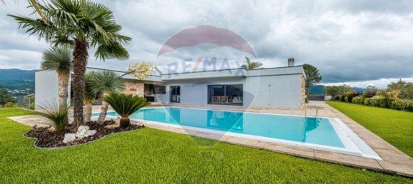 3 bedrooms House in Arcos de Valdevez, Portugal No. 176098 2