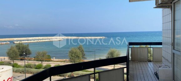 4غرفة شقة في Bari, Italy رقم 32770 4