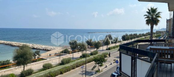 4غرفة شقة في Bari, Italy رقم 32770 10