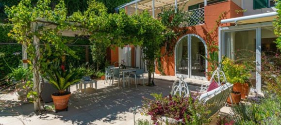 3 غرف نوم منزل ذو طابقين في Cascais, Portugal رقم 92611 48