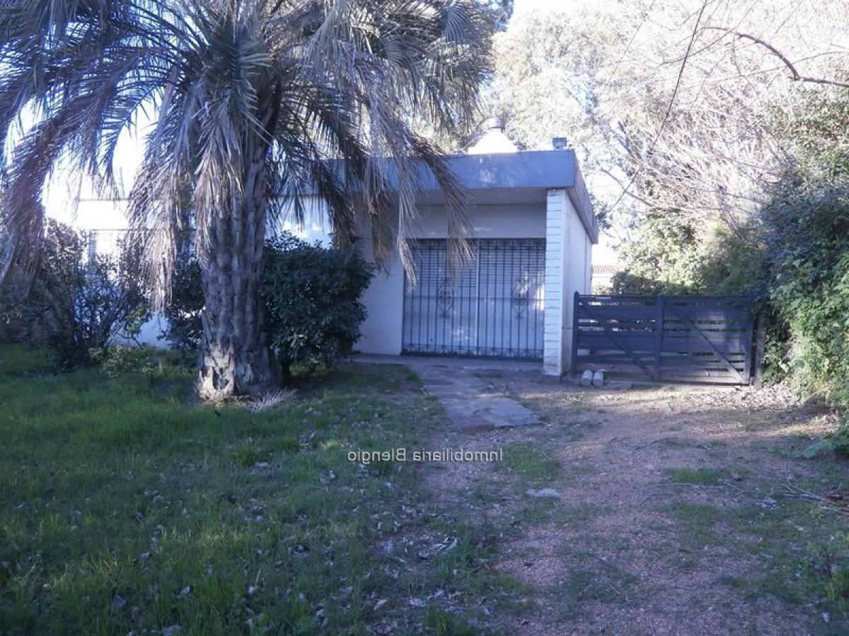 Terreno en Montevideo, Uruguay No. 14774