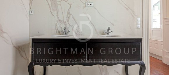 Замки и поместья с 6 спальнями в Порту, Португалия № 49011 32