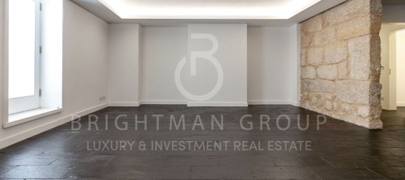 Замки и поместья с 6 спальнями в Порту, Португалия № 49011 49