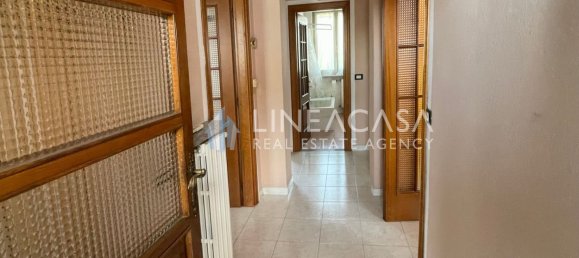 3 bedrooms Villa in Mortara, Italy No. 360890 9