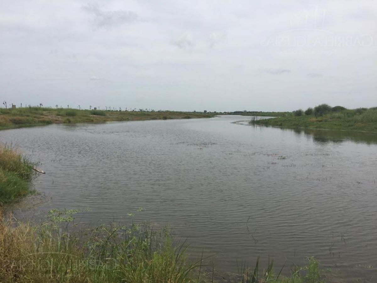 Grundstück in Escobar, Argentina, Nr. 35565