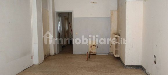 2غرفة عقار تجاري في Cuneo, Italy رقم 214149 5