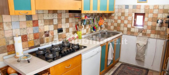 2 غرف نوم شقة في Adrara San Rocco, Italy رقم 165367 9