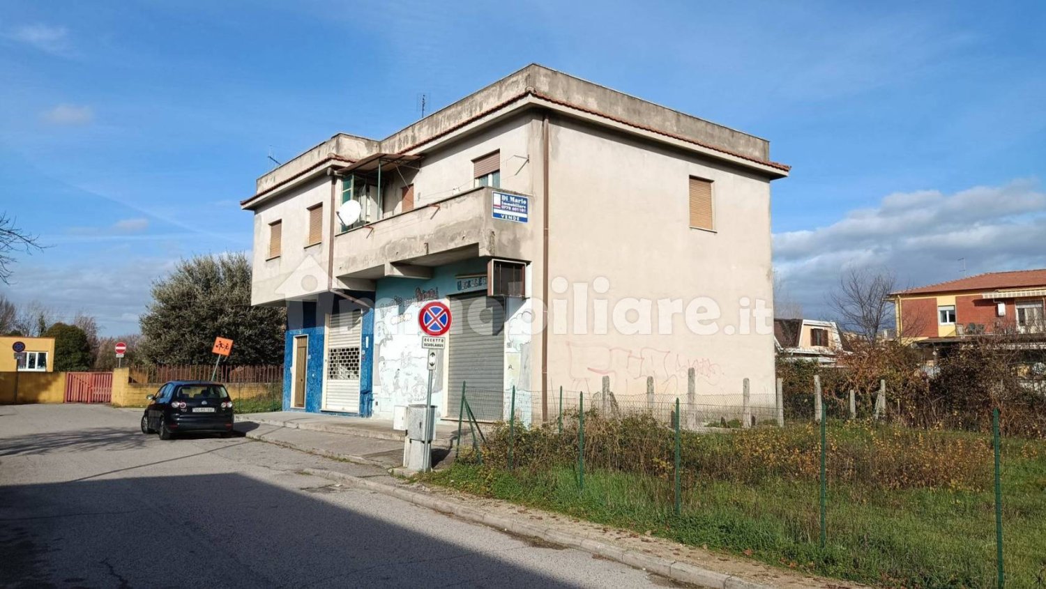 5غرفة بناية في Frosinone, Italy رقم 91369