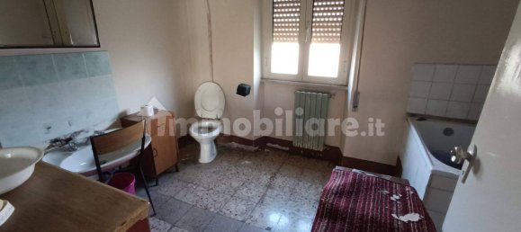 5غرفة بناية في Frosinone, Italy رقم 91369 16