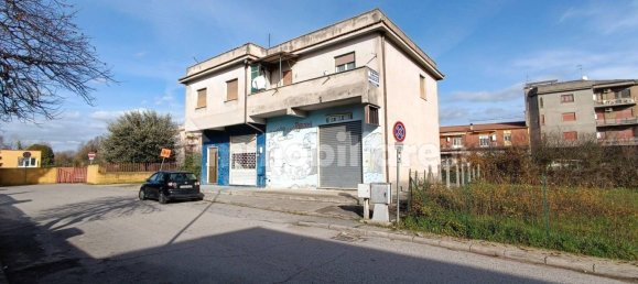 5غرفة بناية في Frosinone, Italy رقم 91369 18