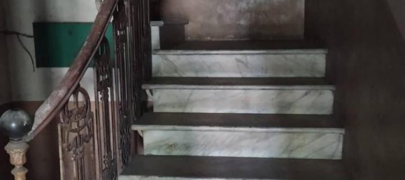 13-salle Bâtiment à Sava, Italy No. 25746 2