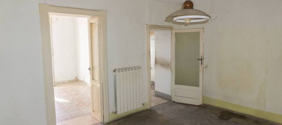 4 Schlafzimmer Wohnung in Ortona, Italy, Nr. 108786 32