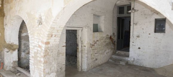 4 Schlafzimmer Wohnung in Ortona, Italy, Nr. 108786 17