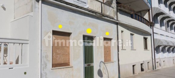 4 Schlafzimmer Wohnung in Ortona, Italy, Nr. 108786 3