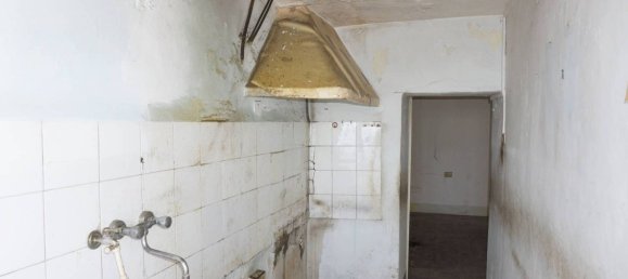 4 Schlafzimmer Wohnung in Ortona, Italy, Nr. 108786 35