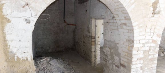 4 Schlafzimmer Wohnung in Ortona, Italy, Nr. 108786 18