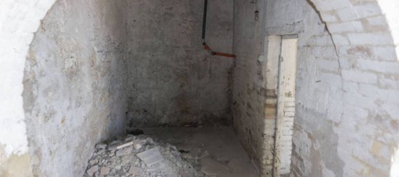 4 Schlafzimmer Wohnung in Ortona, Italy, Nr. 108786 19