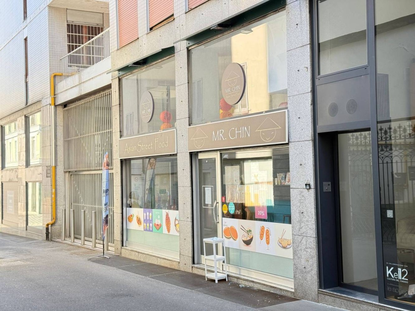 3-Zimmer Gewerbliche Immobilie in Monza, Italy, Nr. 122200