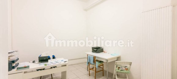 3-Zimmer Gewerbliche Immobilie in Monza, Italy, Nr. 122200 13