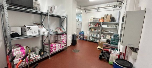 3-Zimmer Gewerbliche Immobilie in Monza, Italy, Nr. 122200 7