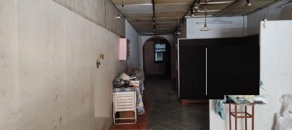1 room Commercial property in Bari, Italy No. 302896 3