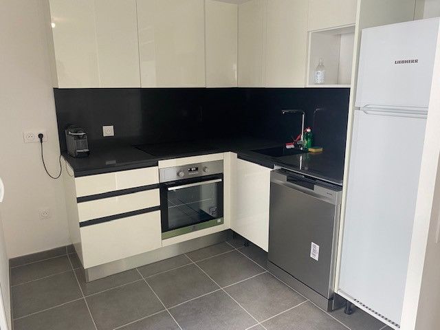 2 bedrooms Apartment in Romainville, France No. 171886