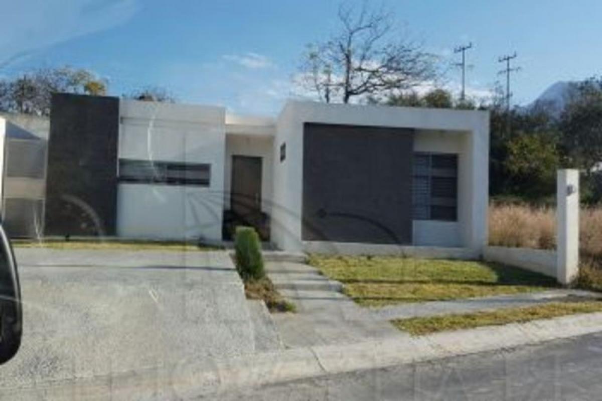 2 bedrooms House in Nuevo Leon, Mexico No. 174470