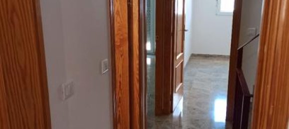 Casa de 3 dormitorios en Córdoba, Spain No. 137826 5