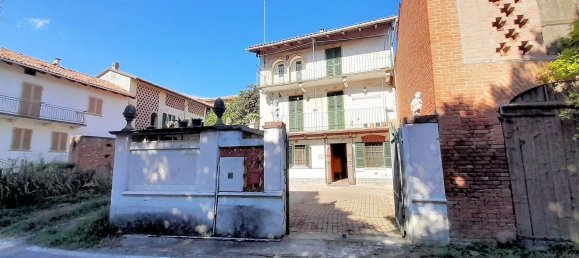 Casa de 6 dormitorios en Viarigi, Italy No. 327170 4