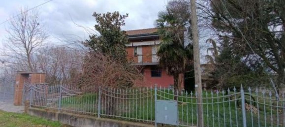 5 rooms Villa in Magliano Alfieri, Italy No. 257961 5